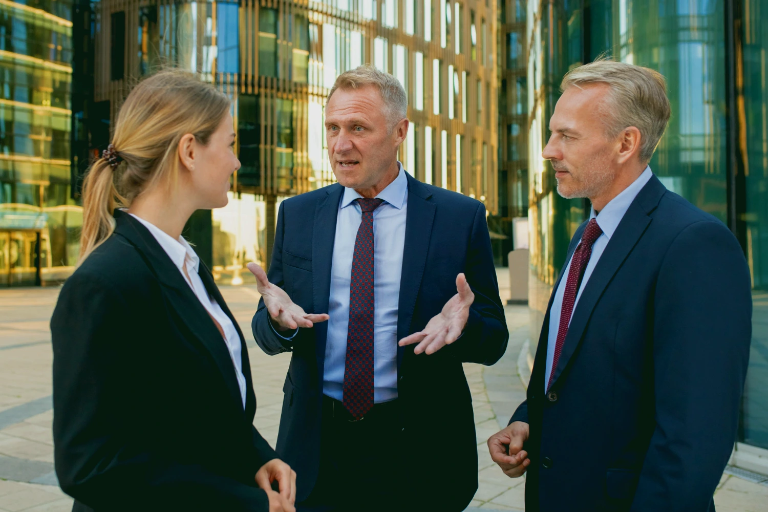 Franchise Agreement Disputes and When to Involve a Business Lawyer